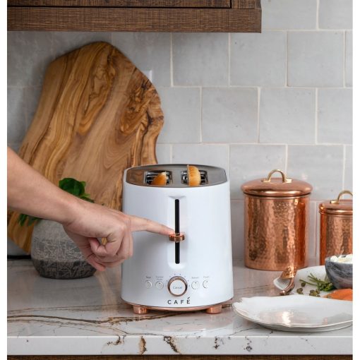 Caf&eacute&trade Express Finish Toaster - Image 3