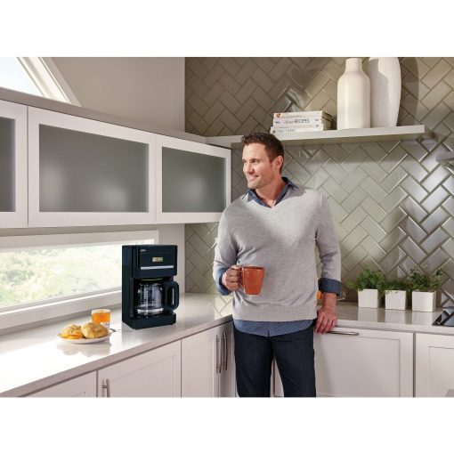 Braun BrewSense 12-Cup Drip Coffee Maker in Black